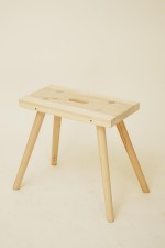 Holz Hocker rustikal eckig aus der Bauernstube