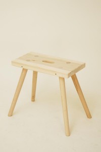 Holz Hocker rustikal eckig aus der Bauernstube