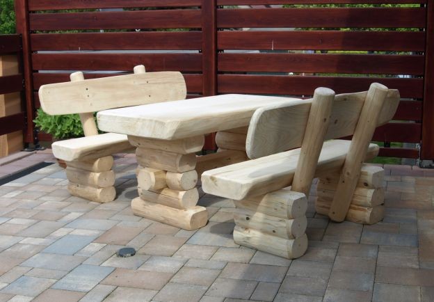 Rustikale Kinder Bank-Tisch Garnitur aus massivem Holz ...